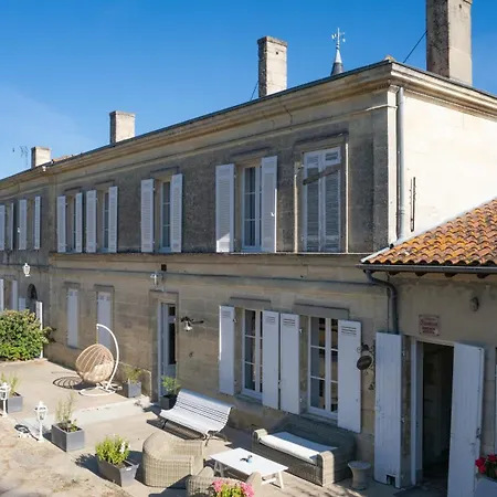 Chateau Xixeme Au Coeur Des Vignes Ideal Groupes 펜션 Villeneuve (Gironde)
